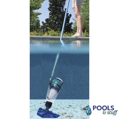 Pool Blaster® Fusion™ PV-10 Hand-Held Lithium Cleaner